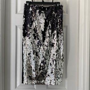 New York and Co. sequin pencil skirt new with tags.